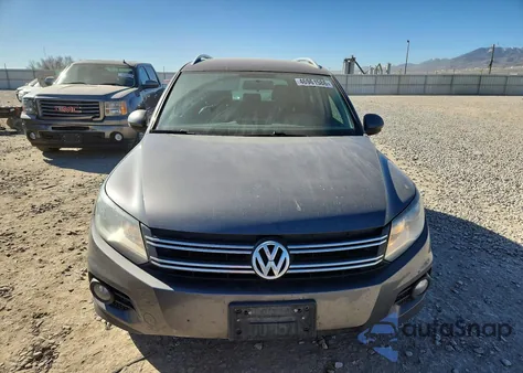 2014 Volkswagen Tiguan S from USA, damaged, VIN WVGAV3AX7EW503348